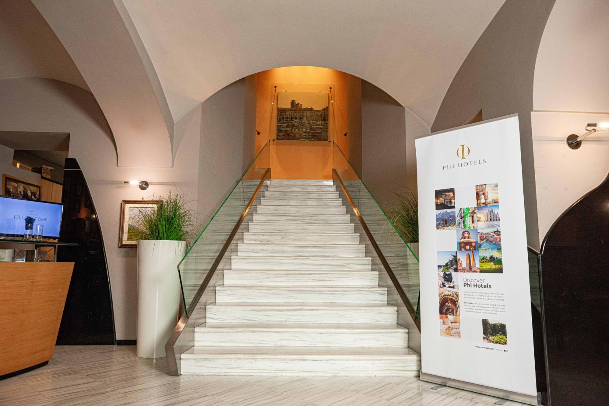 Phi Hotel Principe Кунео Екстериор снимка