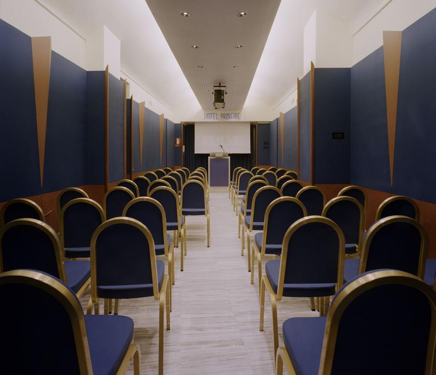 Phi Hotel Principe Кунео Екстериор снимка
