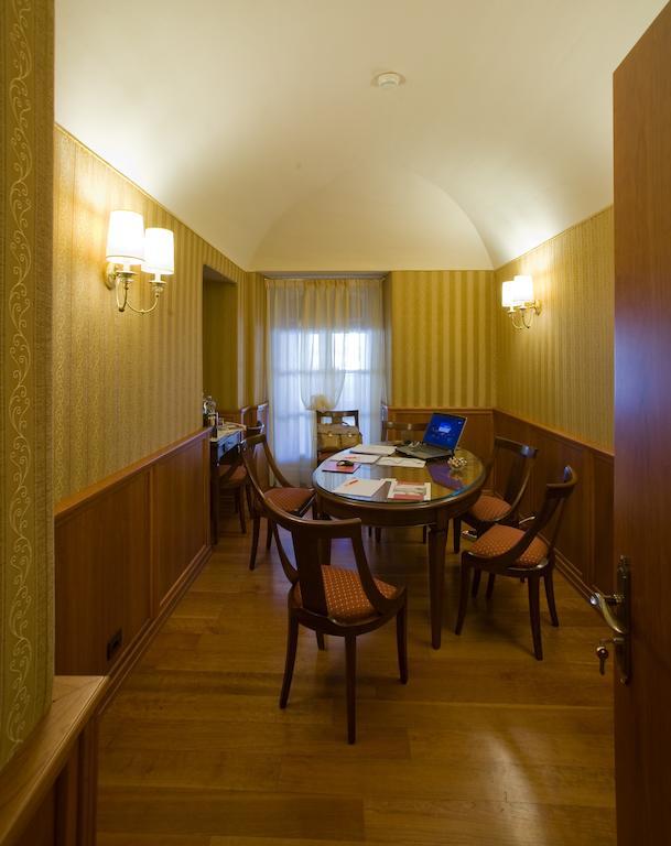 Phi Hotel Principe Кунео Екстериор снимка