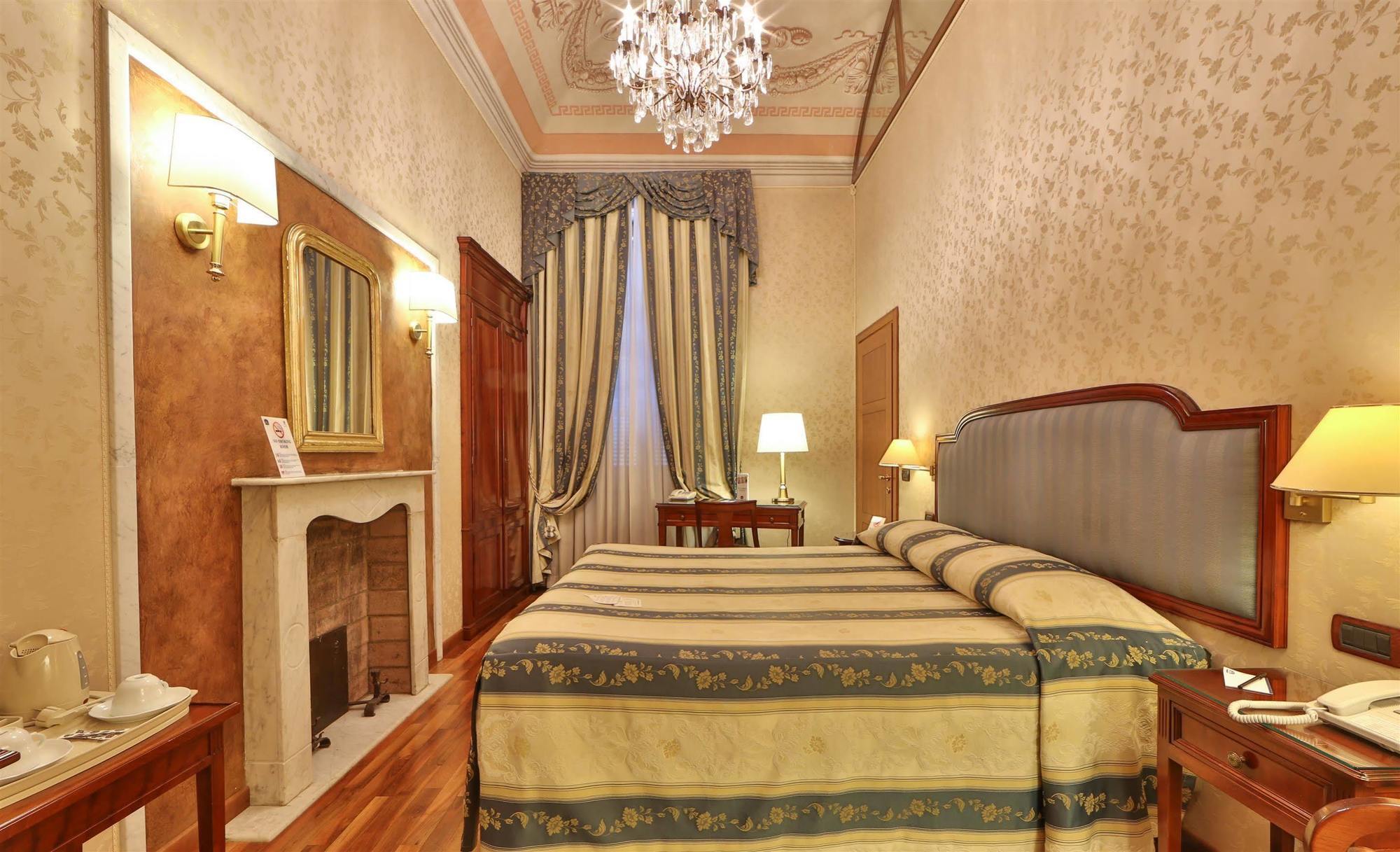 Phi Hotel Principe Кунео Екстериор снимка