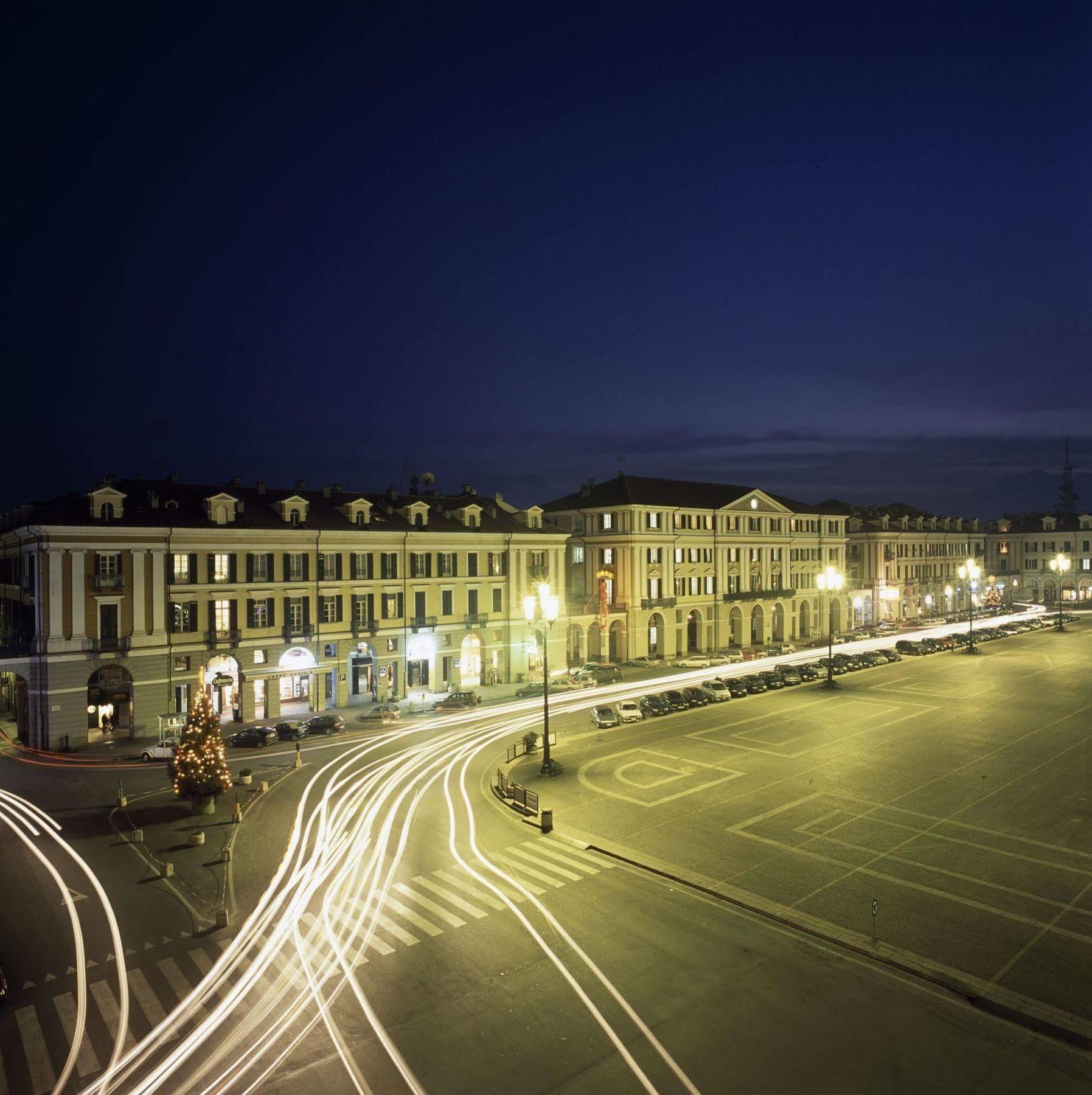 Phi Hotel Principe Кунео Екстериор снимка